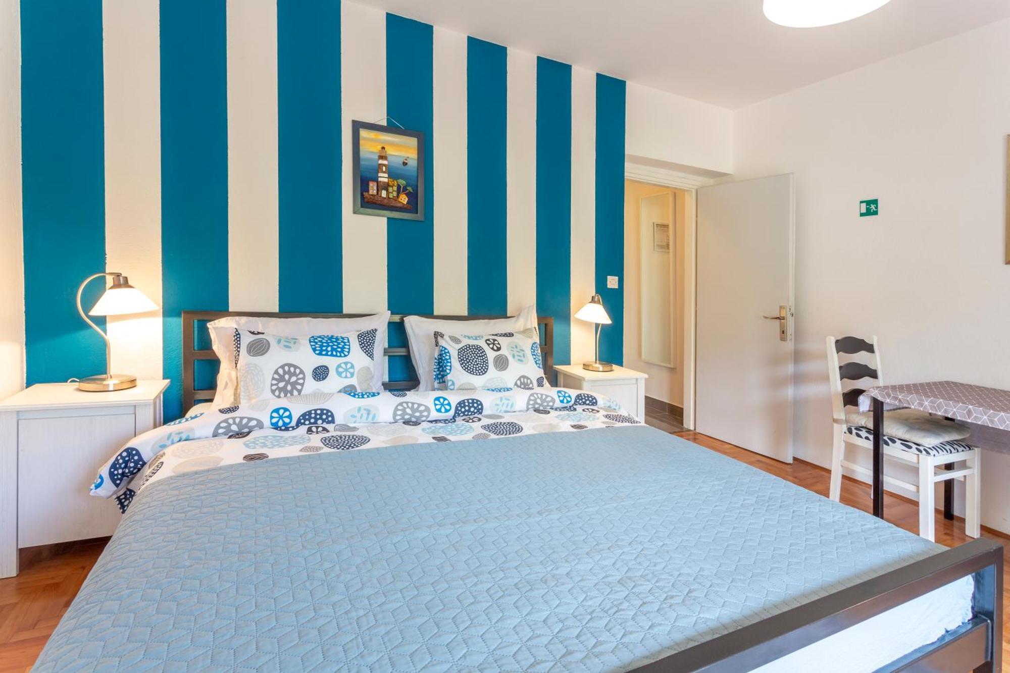 Mamma Mia 2 Apartman Hvar Town
